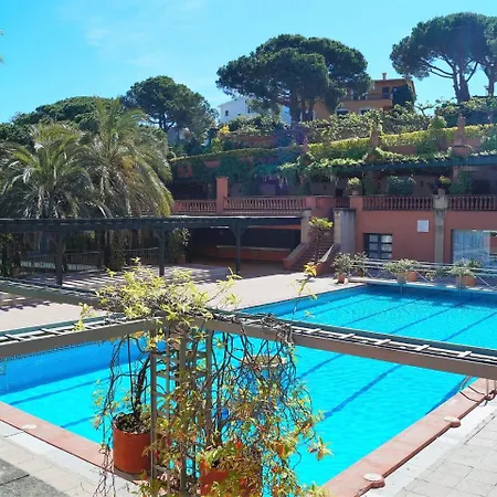 Willa Palmera Lloret de Mar